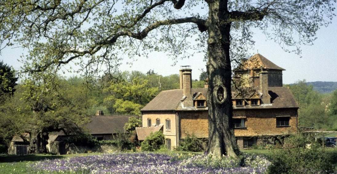 Ramster Gardens, United Kingdom