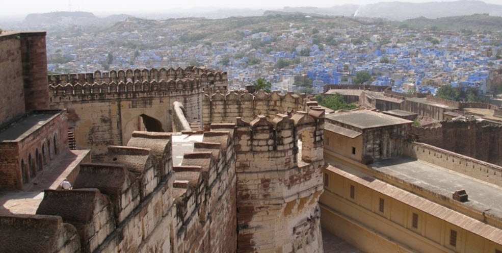 Auwa, India
