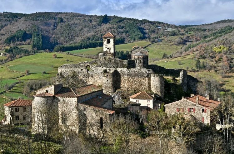Saint-Ilpize, France, France