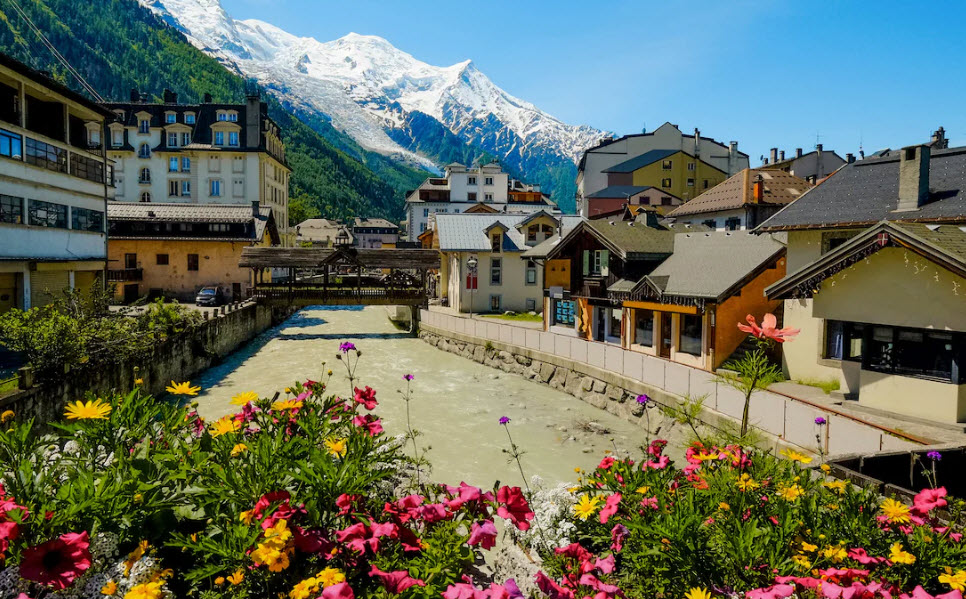 Sallenôves, France
