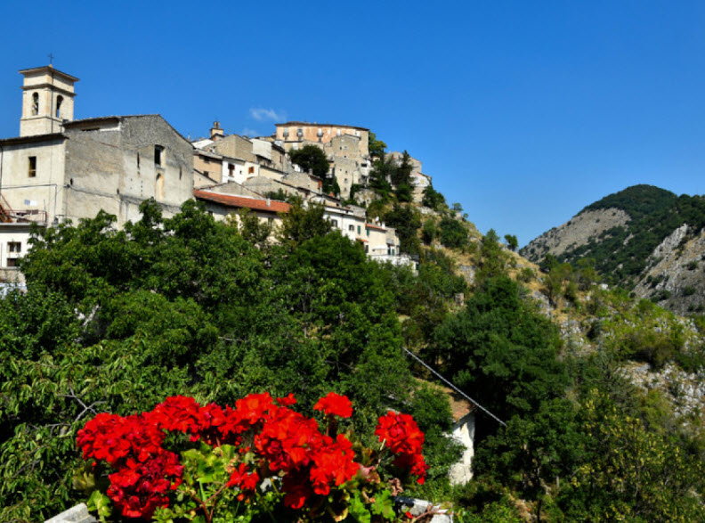 Villalago, Italy