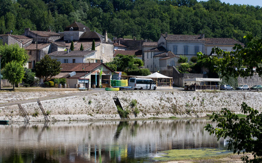 Moulon, France