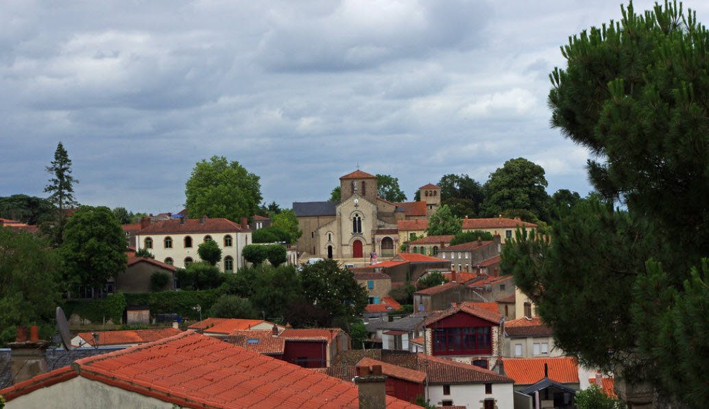 Vieillevigne, France, France