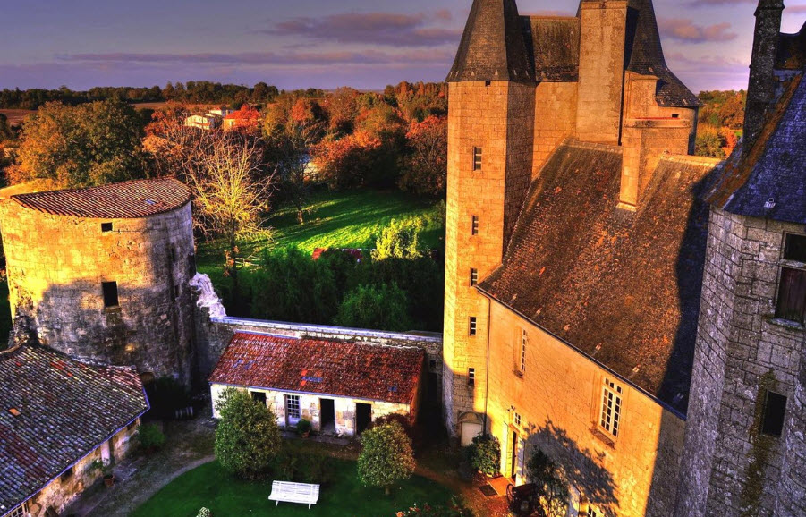 Cherveux, France