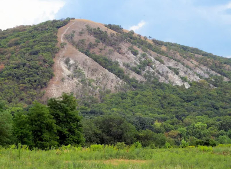 Meszes-Hegy, Hungary