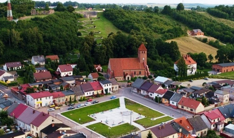 Kurzętnik, Poland