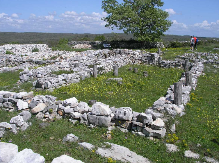 Archäologische Stätte Monkodonja, Croatia