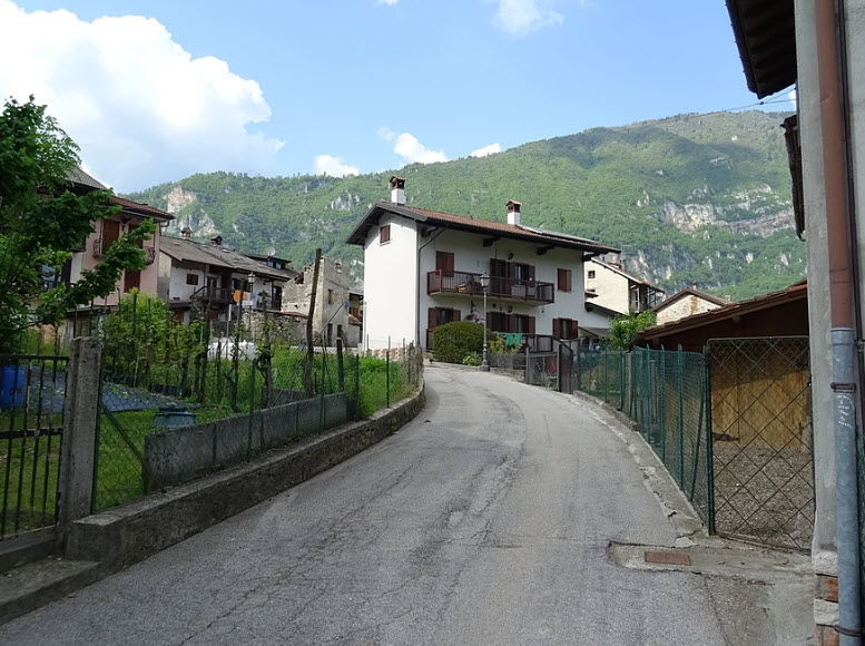 Arten, Italy
