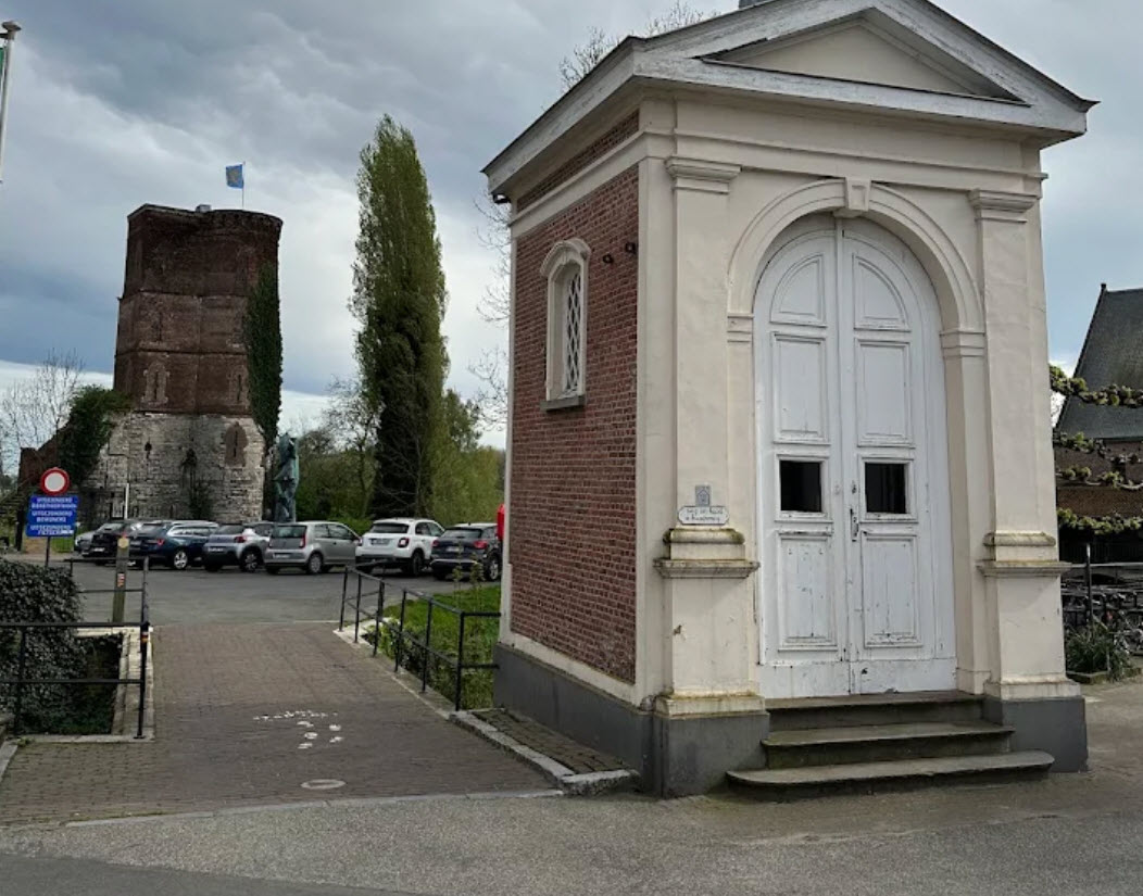 Graventoren, Belgium
