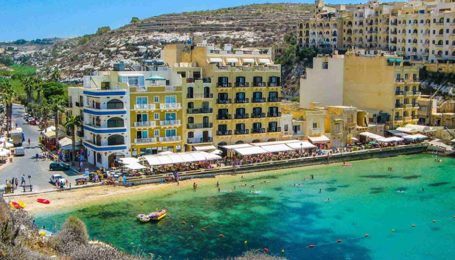 Xlendi, Malta