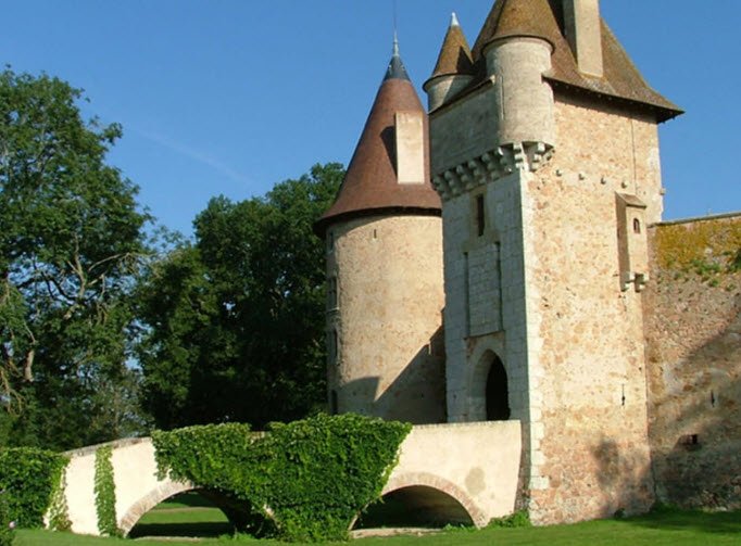 Thoury, France, France